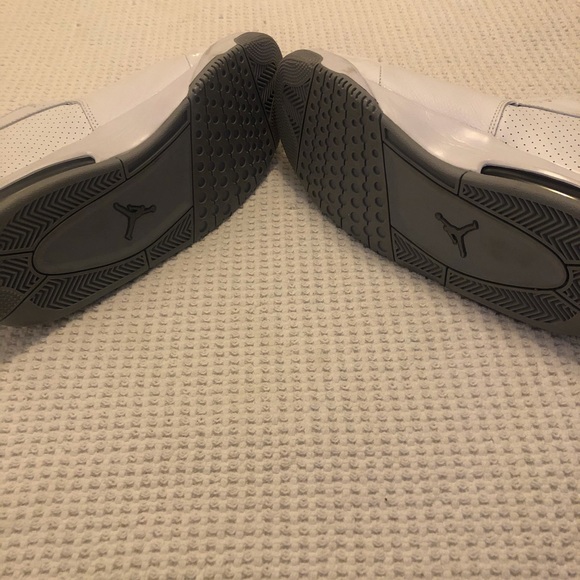 Jordan Big Fund Basketball Shoes - Picture 3 of 6